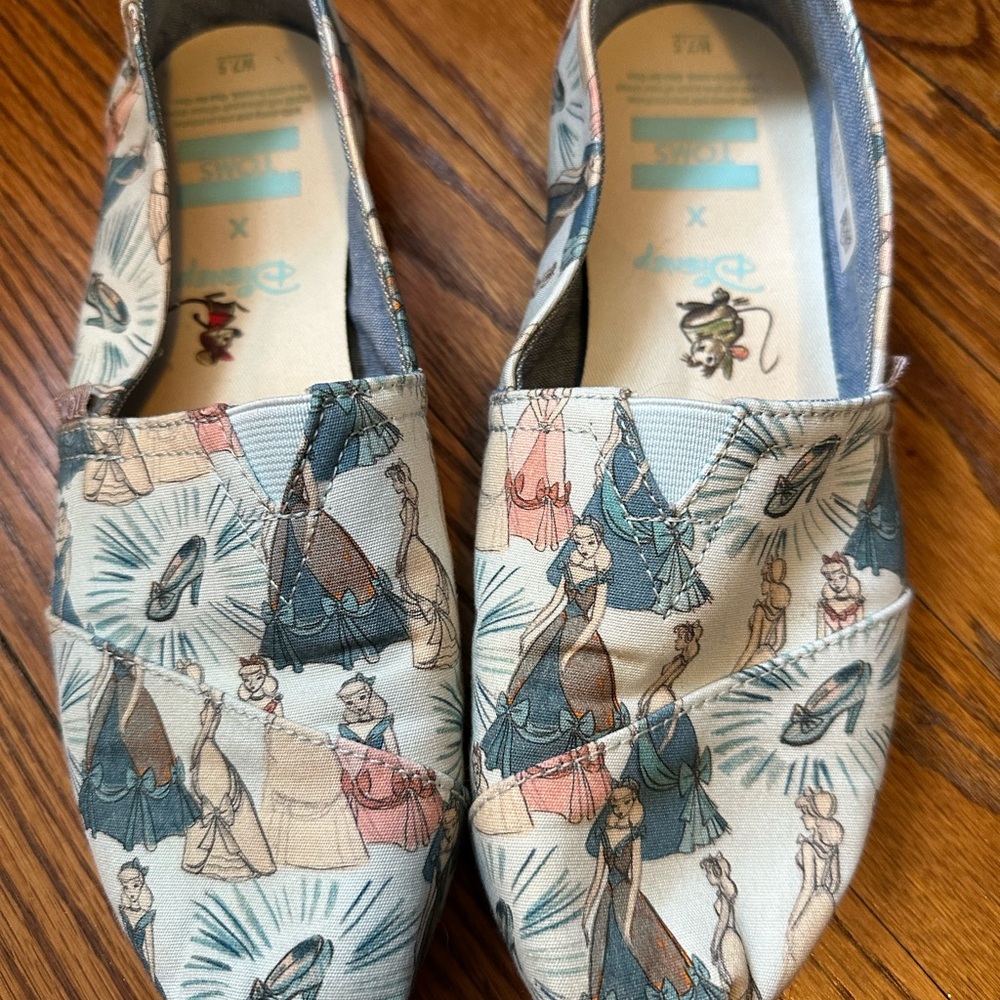 TOMS Women's Blue Disney Cinderella Slip-On Shoes
